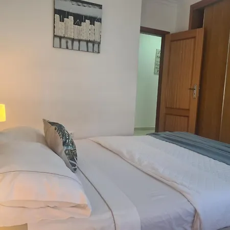 Apartamento Harbour's Way, Spacious And Cosy Apartment, With Ac