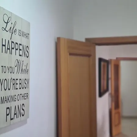 Harbour's Way, Spacious And Cosy Apartment, With Ac Olhao