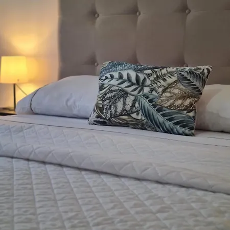Harbour's Way, Spacious And Cosy Apartment, With Ac Apartmán Olhão