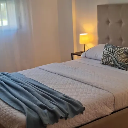 Apartamento Harbour's Way, Spacious And Cosy Apartment, With Ac Olhão